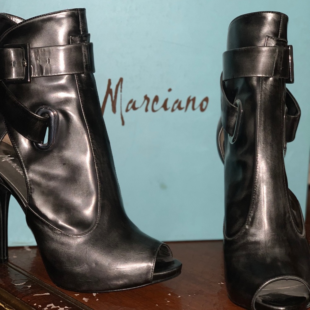 Marciano heels